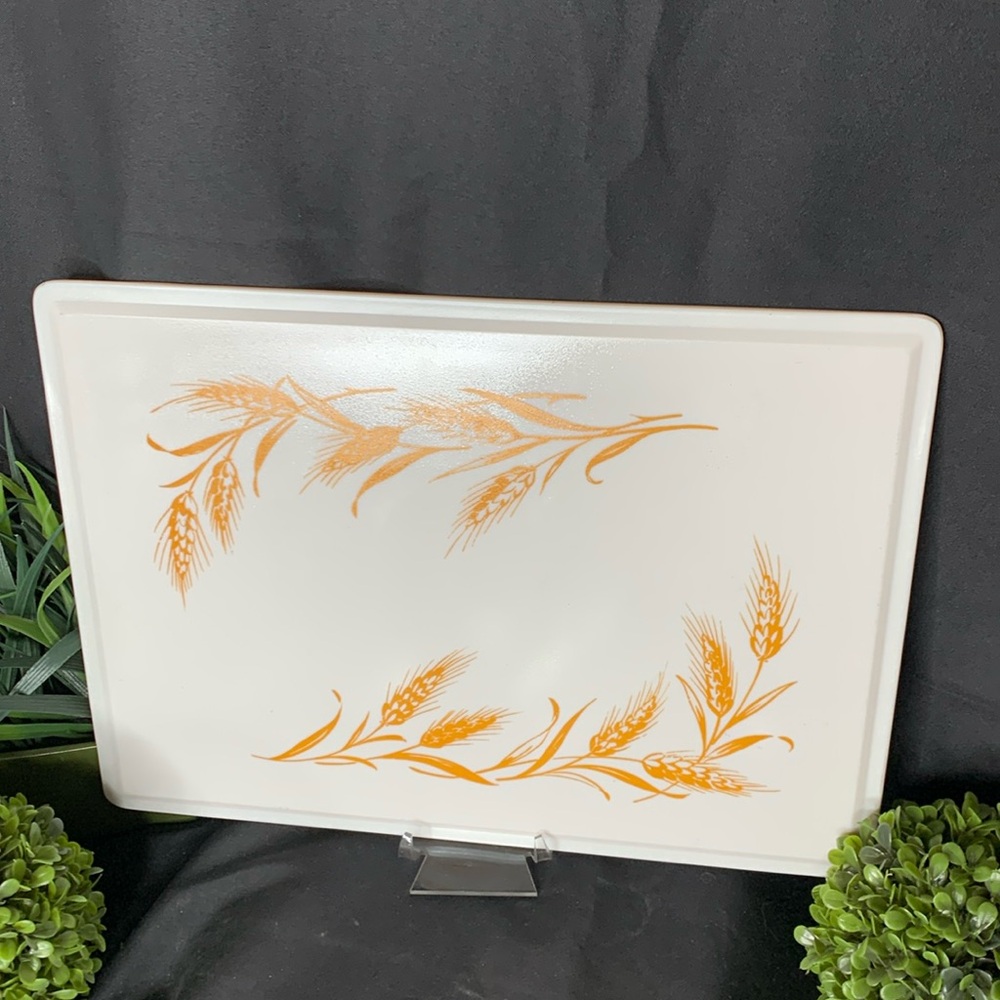 Vintage Libbey Cooks Helper Cutting Board with Wheat Design